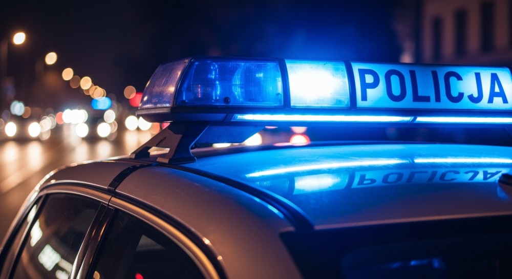 NIETRZEŹWI KIEROWCY SPROWADZAJĄ KOLIZJE W ZAMBRÓWIE